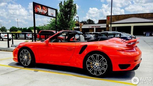 Porsche 911 Turbo S Cabriolet (991). - 5