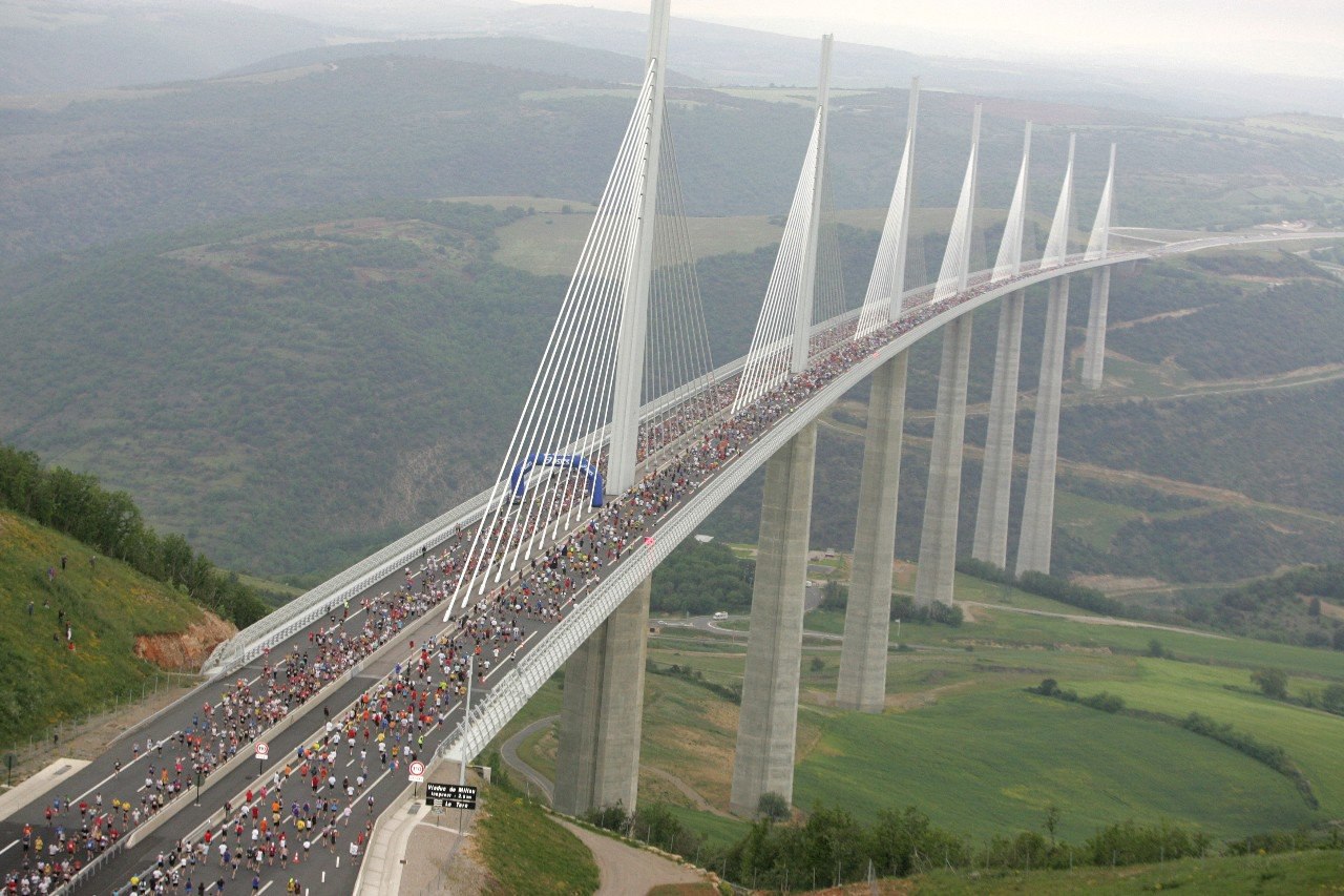 Millau Viaduct   -     .#@travel.blog