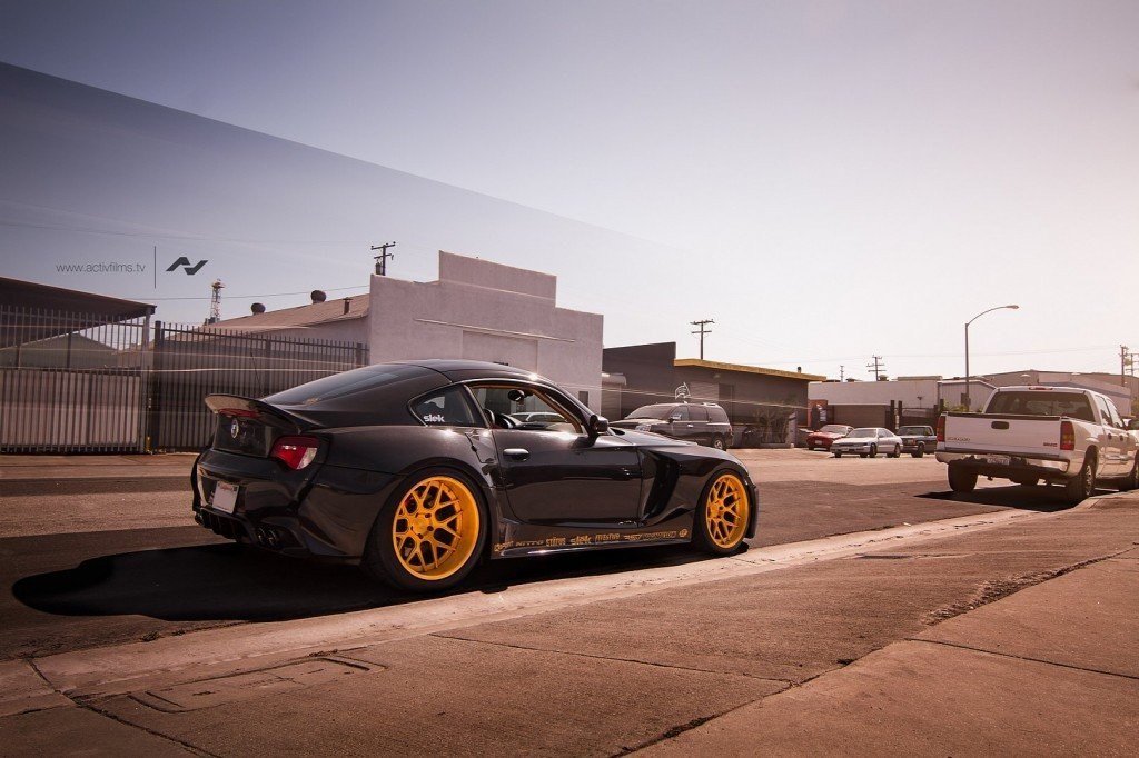 Z4 CARBON WIDEBODY KIT - 5