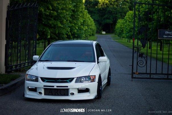 Mitsubishi Lancer Evolution - 2