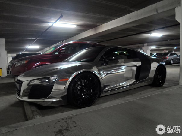 Audi R8 - 2