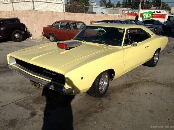1968 Dodge Charger - 4