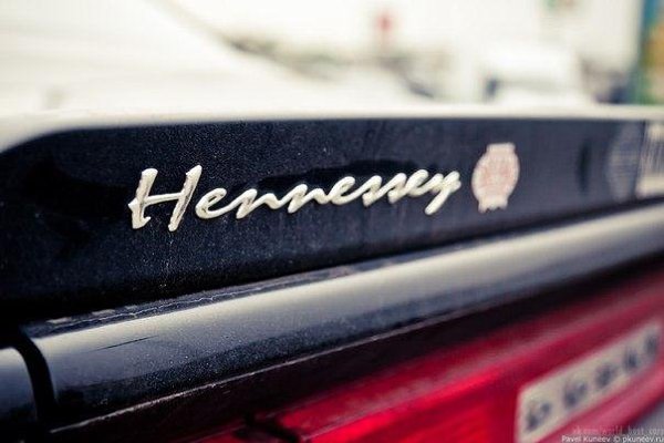 Dodge Challenger SRT8 Hennessey - 8