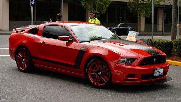 Ford Mustang Boss 302