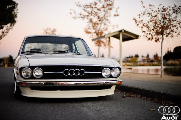 Audi 100