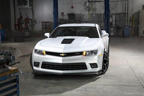 Chevrolet Camaro Z28.7.0L V8: 500 .. : 637 :  ...