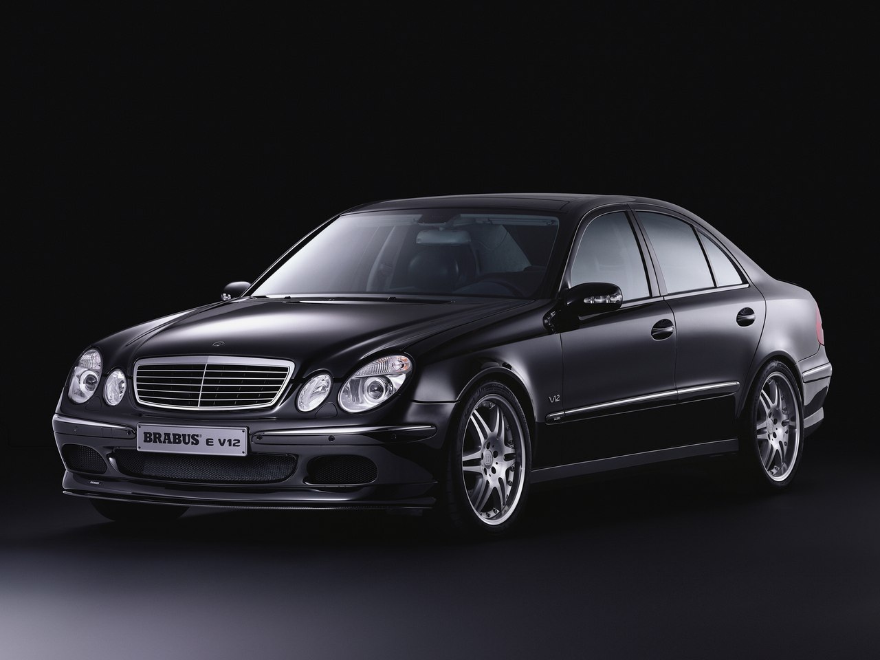 Brabus E V12 S (W211).:  (6233 ) : 730 .. :   ... - 4