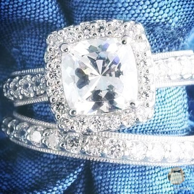    - 8  2015  02:22 - 2