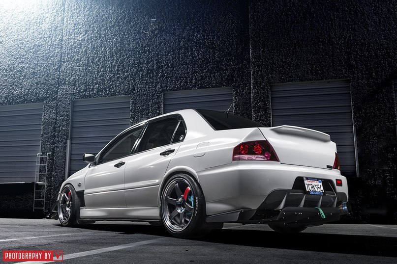 Mitsubishi Lancer Evolution IX. - 4