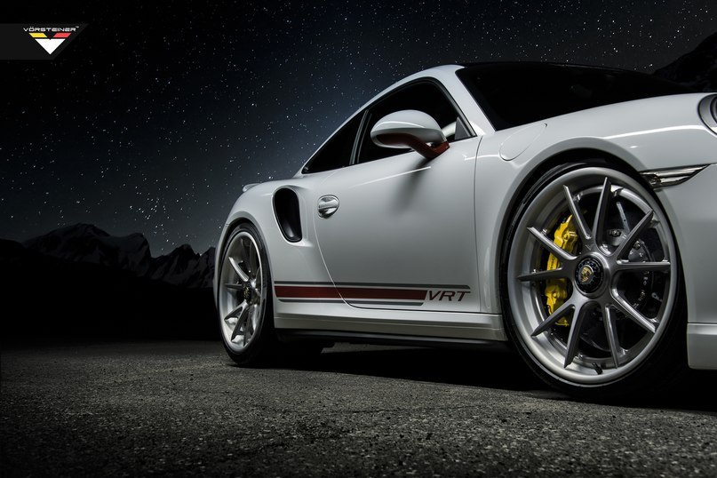 Porsche 911 (991) Turbo S. - 6