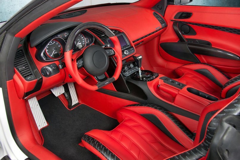 Audi R8 V10 Spyder  Mansory - 2
