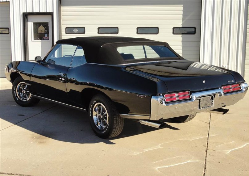 1969 Pontiac GTO - 2