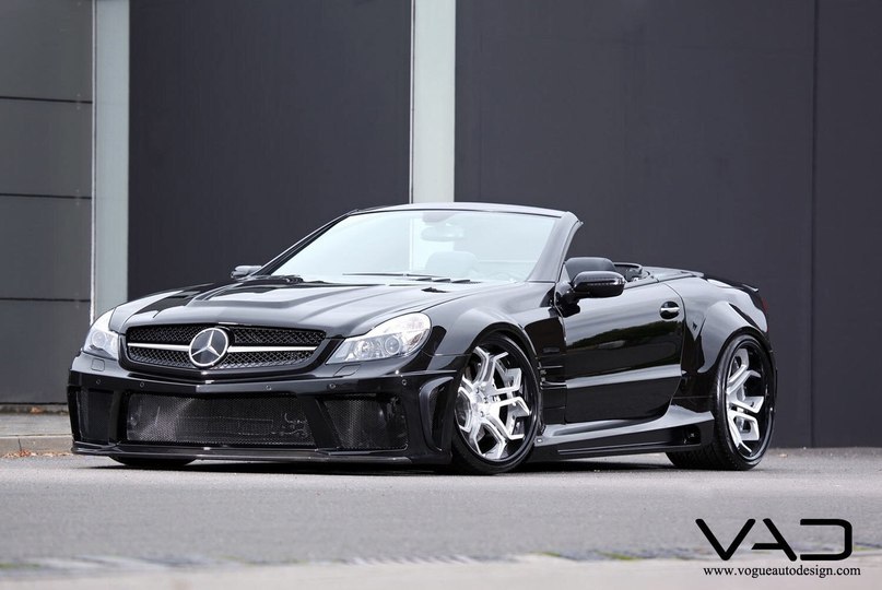 Mercedes SL65.