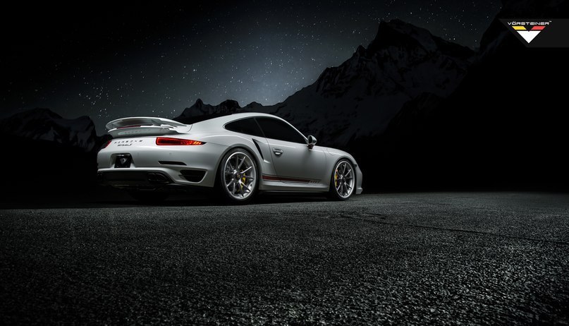 Porsche 911 (991) Turbo S. - 7
