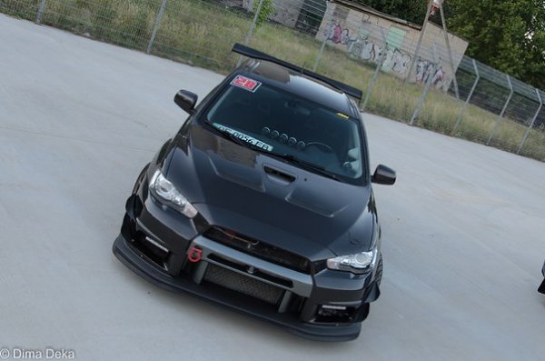 Mitsubishi Lancer Evolution - 2