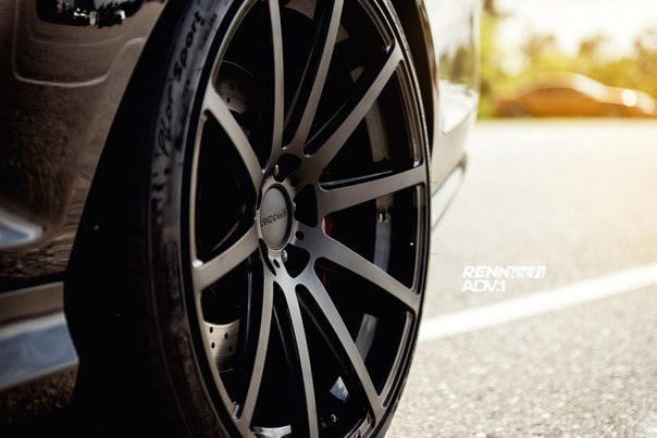 Mercedes Benz CL 63 AMG - 4