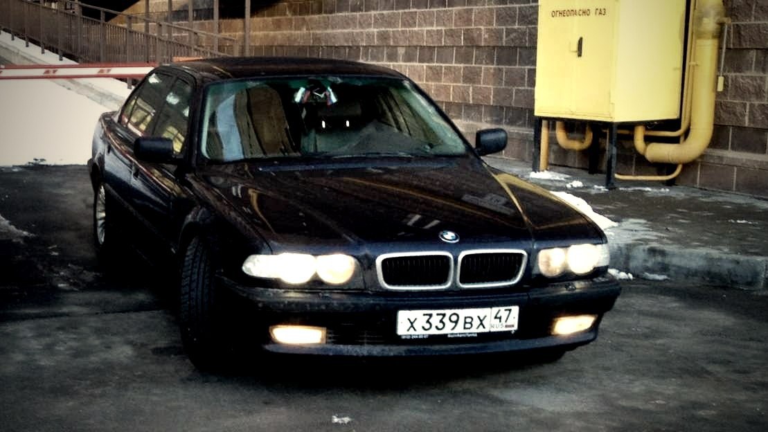 BMW 7 Series E38