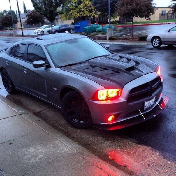 Dodge Charger R/T - 6