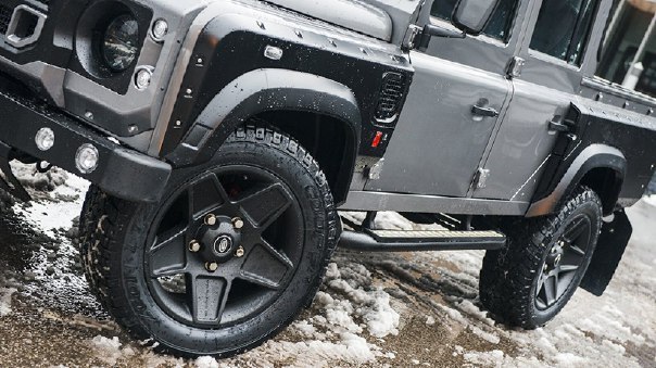 Land Rover Defender Double Cab Pickup  A. Kahn Design - 4