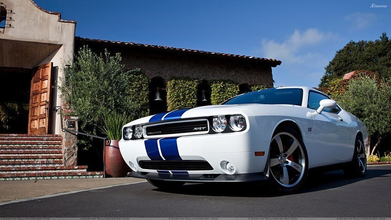 Dodge Challenger - 5