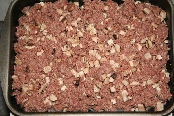 МЯСНАЯ ЗАПЕКАНКА. Любимый рецепт моей мамы. Ни одно торжество не обходилось без этого блюда!Просто ... - 3
