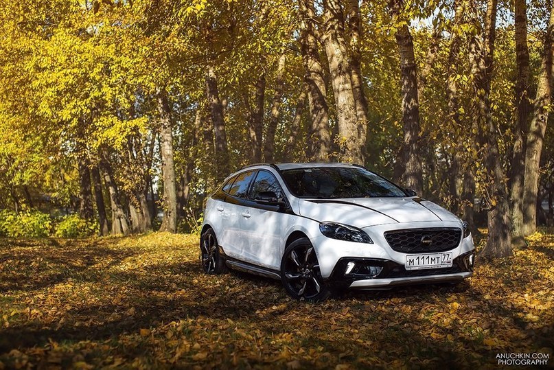 Volvo V40. - 3