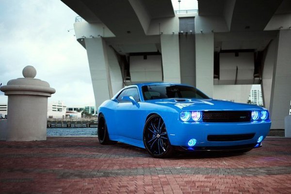 Dodge Challenger SRT8
