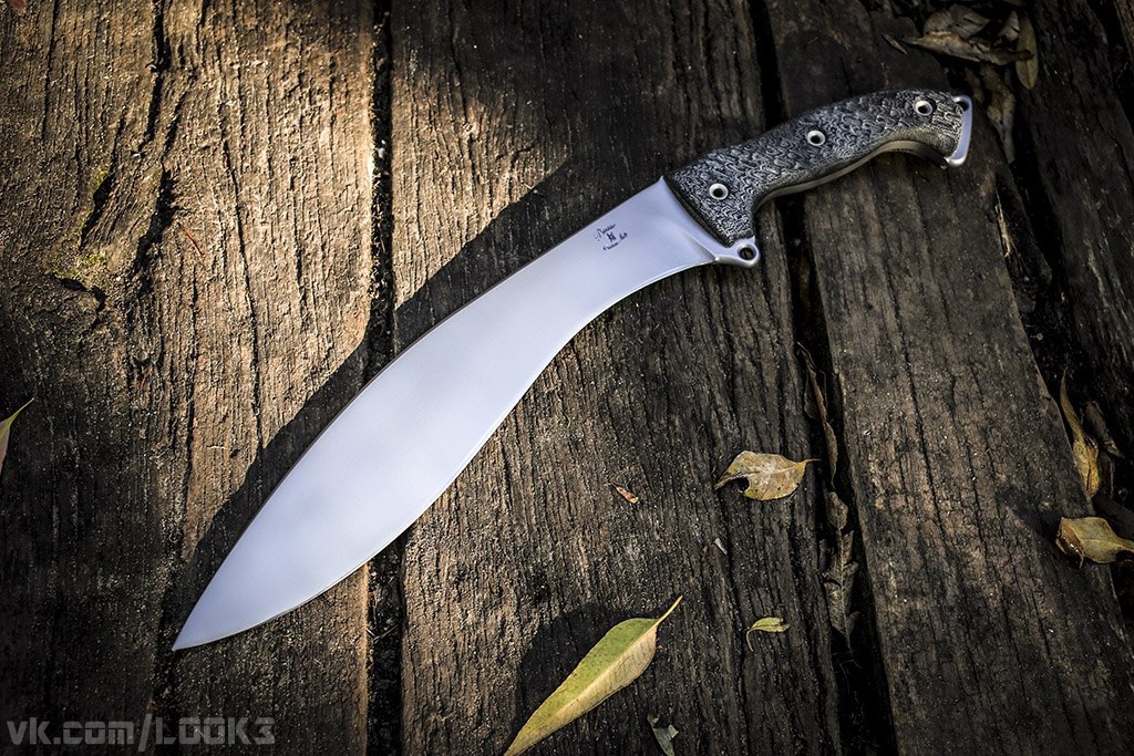    Busse Knives. - 7