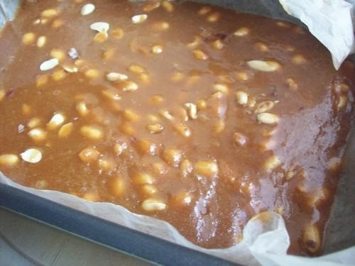 Щербет с арахисом.1. Арахис 1 стакан2. Молоко 1 стакан3. Сахар песок 3,5 стаканов4. Масло сливочное ... - 6