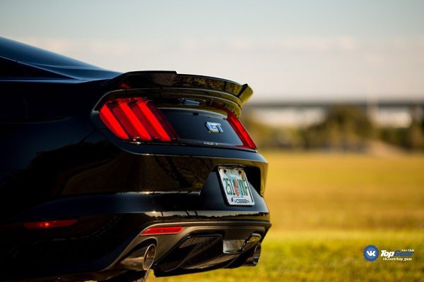 2015 Ford Mustang Roush Stage 2 - 8