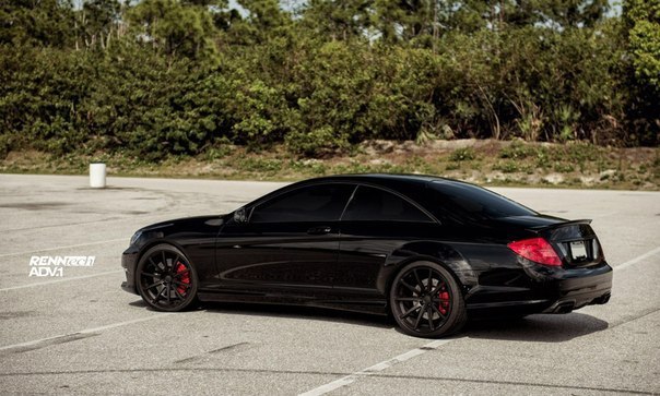 Mercedes Benz CL 63 AMG - 7