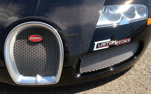 Bugatti Veyron Cutom Rides - 5