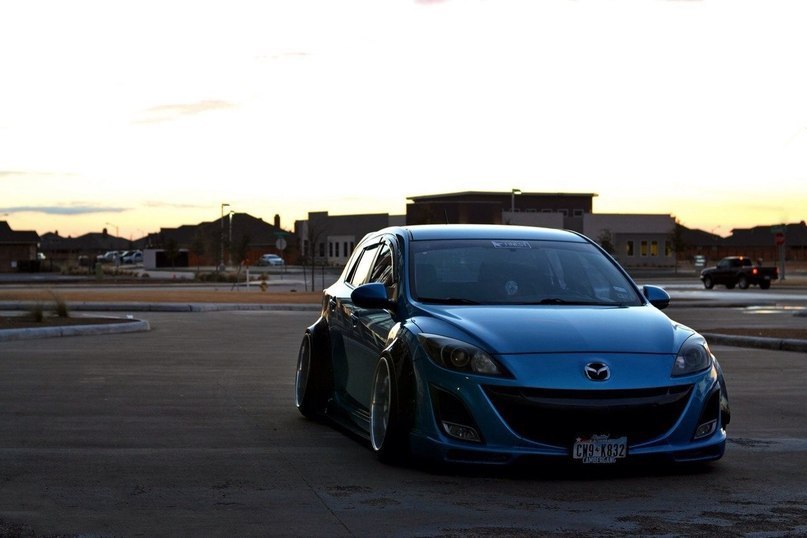 Mazda 3 - 6