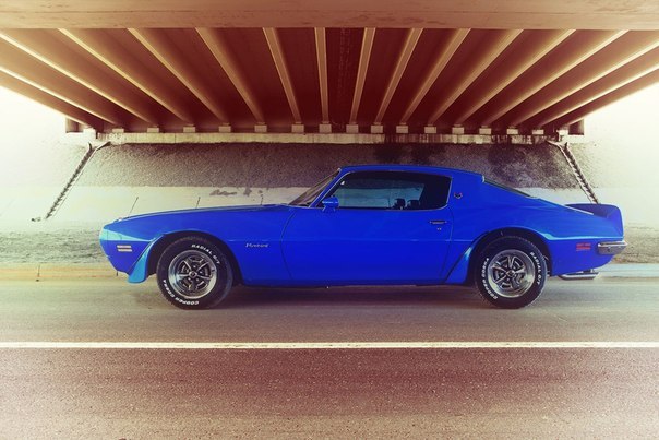 Pontiac Firebird - 2