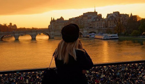 “Жизнь во время путешествия — это мечта в чистом виде.” – Агата Кристи