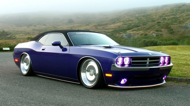 Dodge Challenger