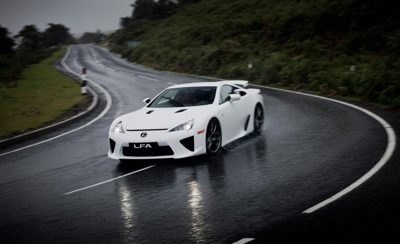 Lexus LFA Япония