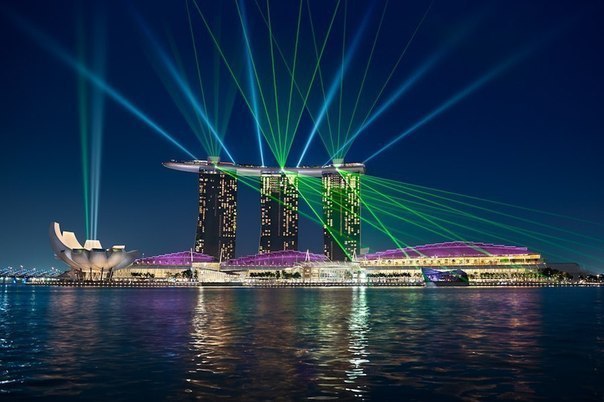  Marina Bay Sands, 