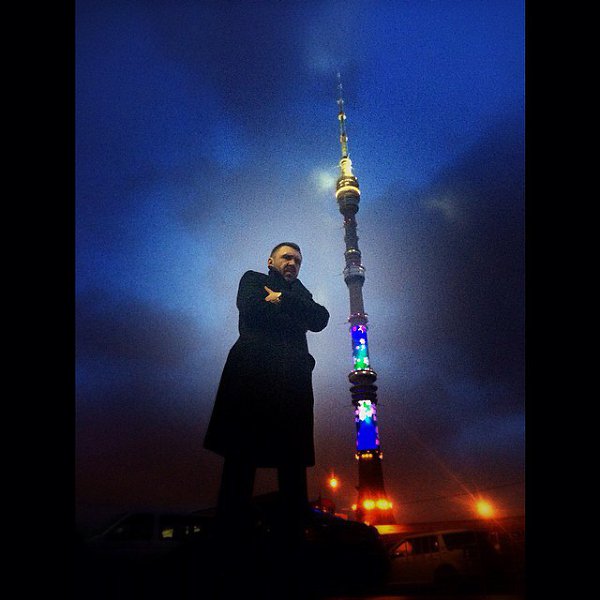 Чтоб исправно качали насосы. Чтобы кепки блестели из норки. В банях ночью решают вопросы. ...