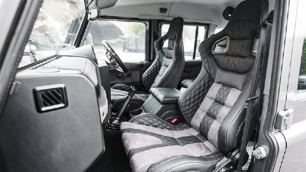 Land Rover Defender Double Cab Pickup  A. Kahn Design - 5