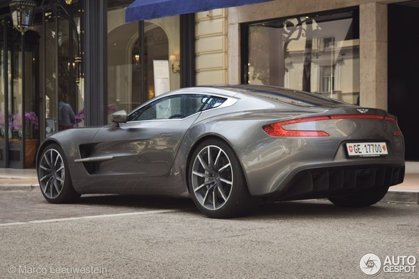 Aston Martin One-77, 201012.   V12 Atmo (7312 )  760 ..  7500 ... - 3