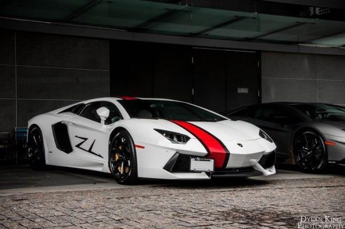 Lamborghini Aventadors - 2