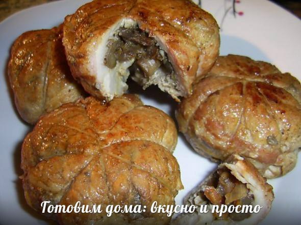 Мясные цветочки.Состав:-берем столько кусочков мяса, сколько хотите рулетиков-нитки-бекон или просто ...