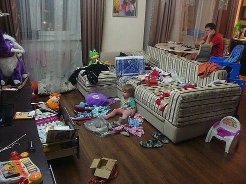 Хорошо быть дома с папой! Ничего не видит,ничего не слышит И НЕ РУГАЕТ!
