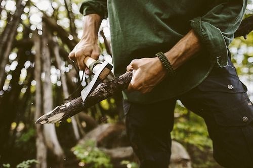 Никогда не упускайте случая испытать нечто новое. Это расширяет кругозор. — Маргарет Митчелл