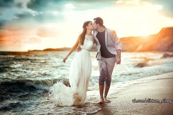 Глупо, когда говорят, что женщина расцветает в определенном возрасте. Женщина расцветает с ...