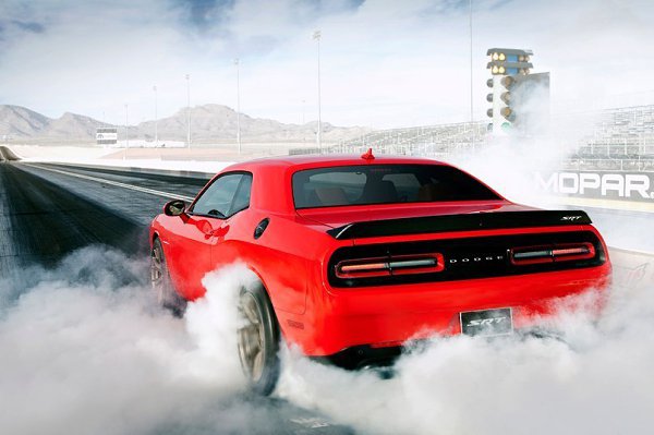 Dodge Challenger - 4