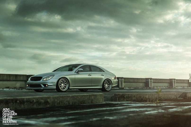 Mercedes-Benz CLS 500 - 6