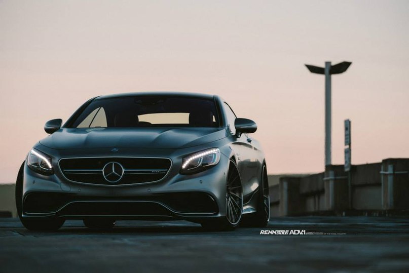 Mercedes-Benz S63 AMG Coupe - 3