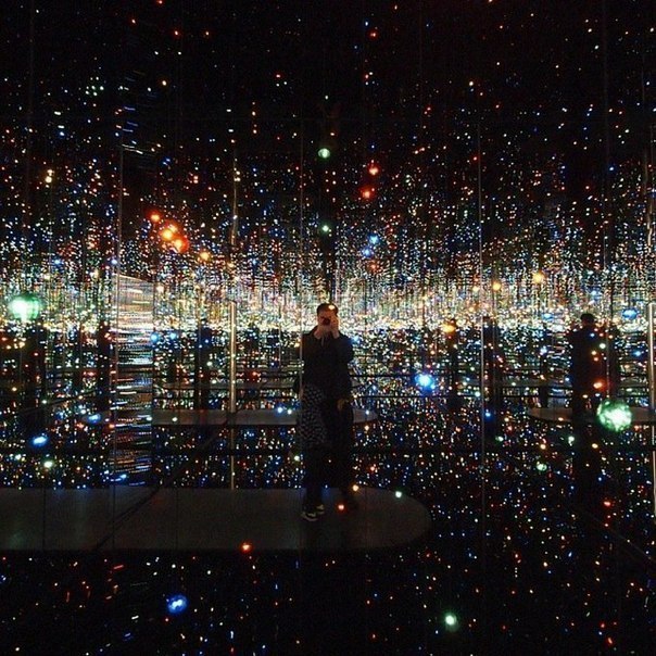      (Yayoi Kusama)    .  ... - 3